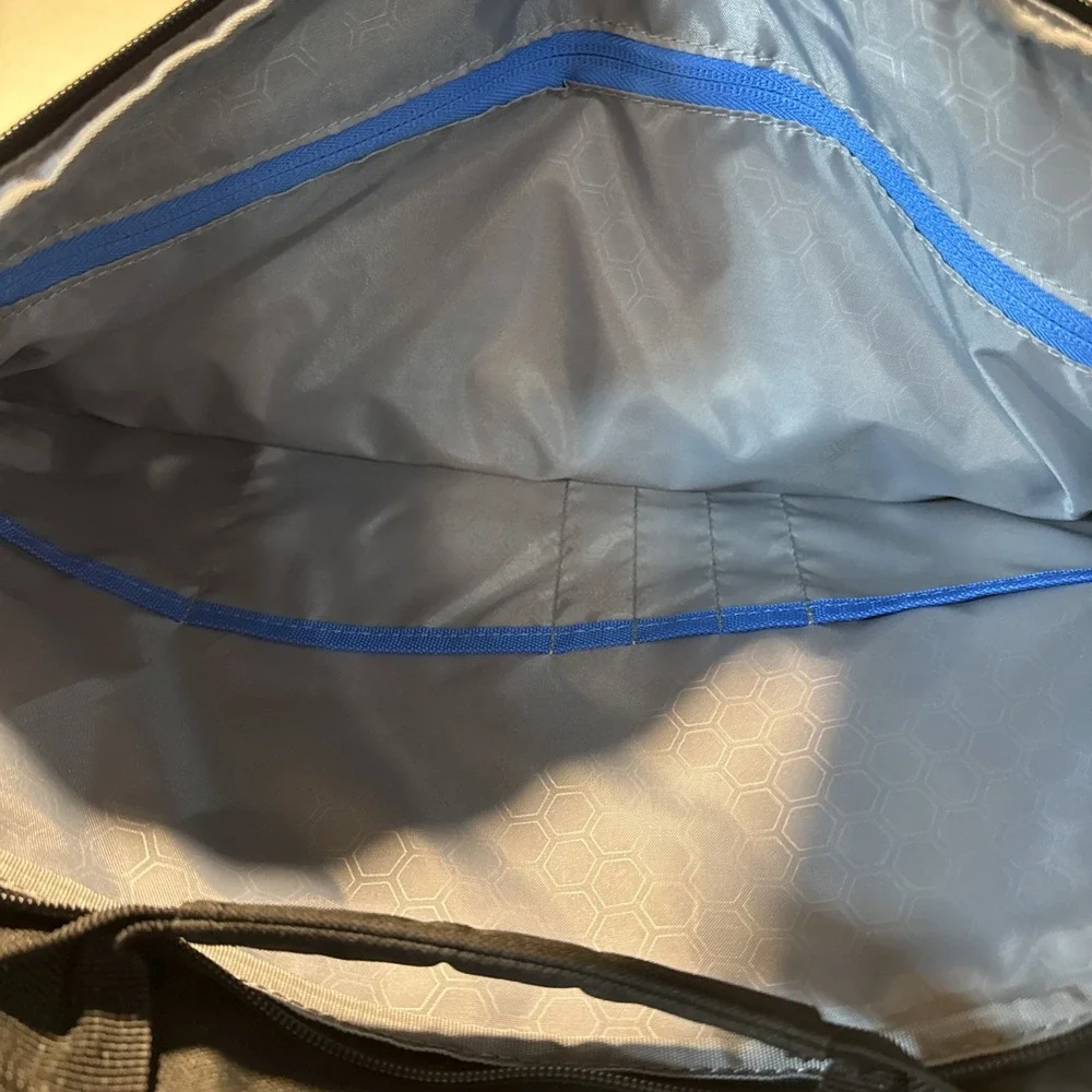 Dell laptop bag Padded 16x13 black ‎ multi-pocket zippered Preowned